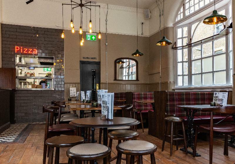 Publove @ The Rose & Crown London Ngoại thất bức ảnh